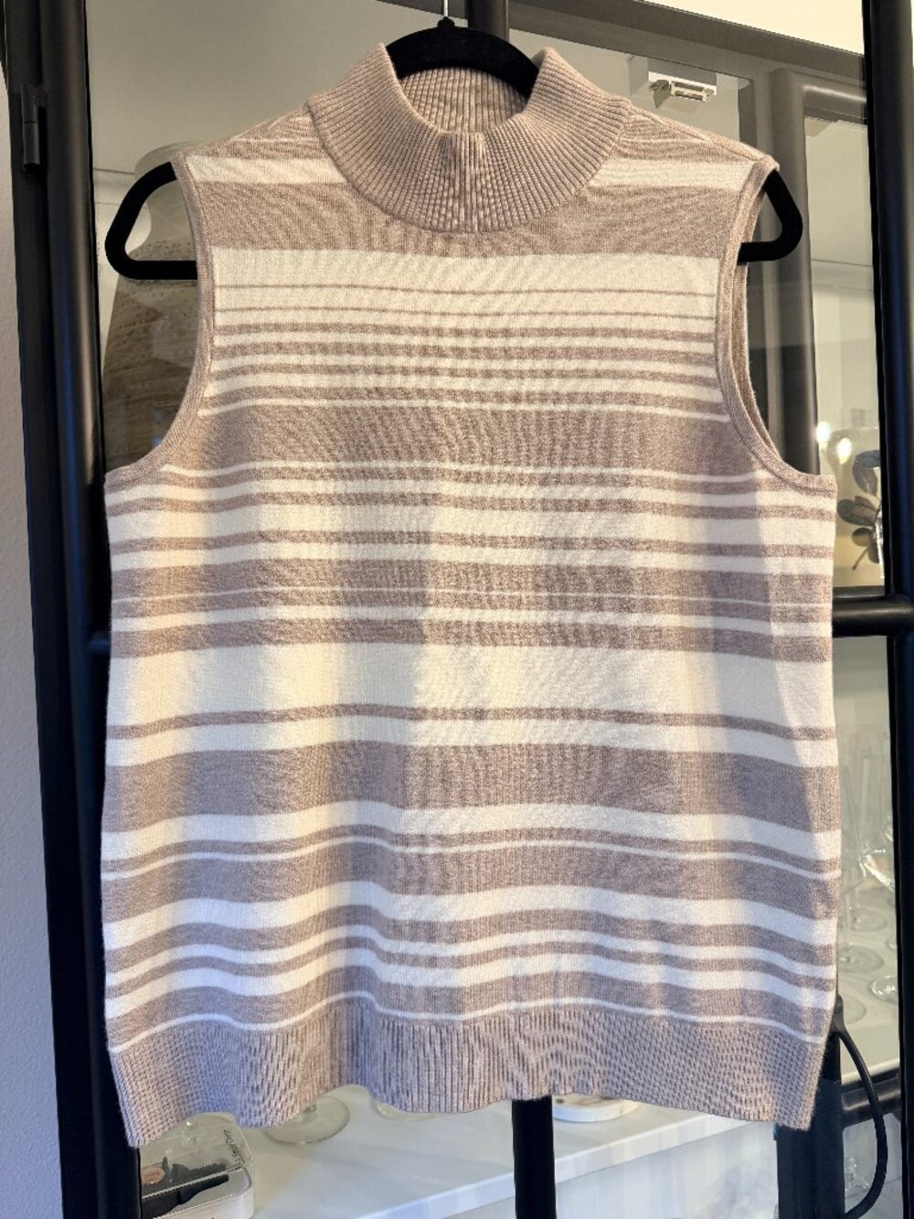 Chico's Cashmere Blend Striped Mock Neck Sweater Vest Size 1 Medium